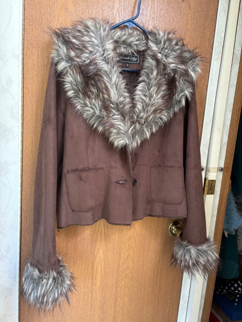 Jacket - Picture 2 of 2